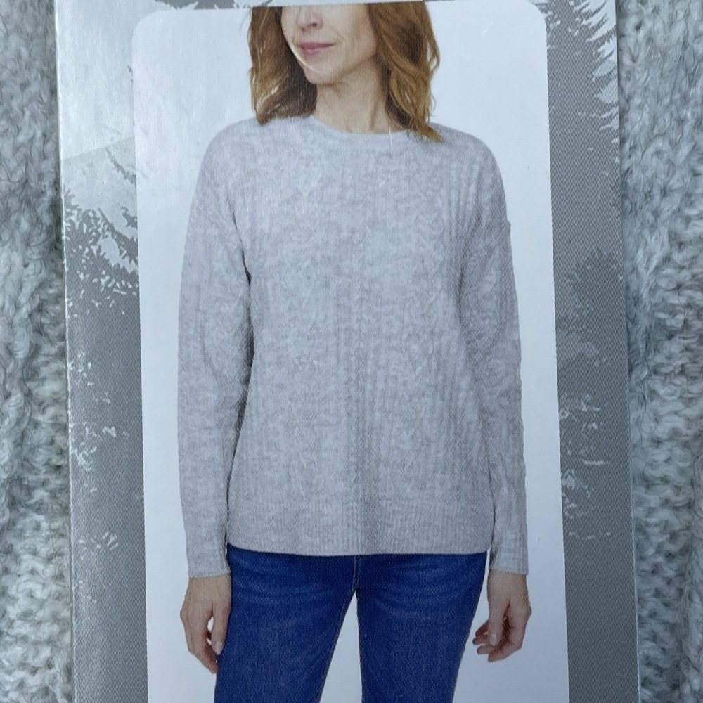 Legendary Outfitters Women's S Cozy Cable Knit Sweater Gray a2320